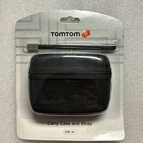 TomTom Carry Case and Wrist Strap for the ONE XL GPS Device - Brand New!! - Picture 1 of 5